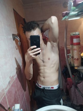 Артур, 25 лет — Жиголо в Бишкек на relax312.vip