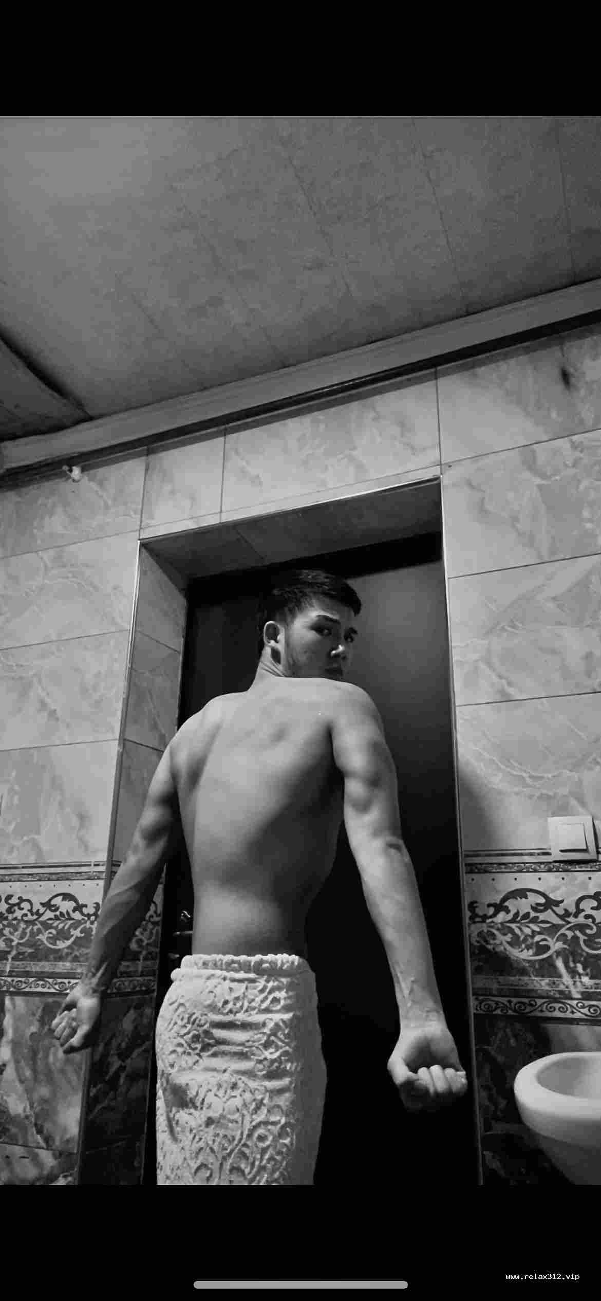 Даниель, 19 лет — Жиголо в Бишкек на relax312.vip